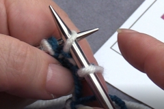05 Row 2b 03 slip stitch with yarn at right side
